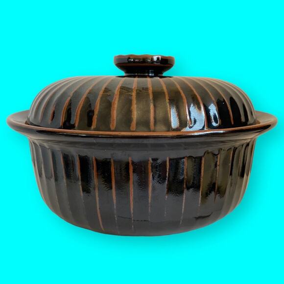 VTG Takahashi Oven Proof Covered Casserole Dish San Francisco - Picture 6 of 8